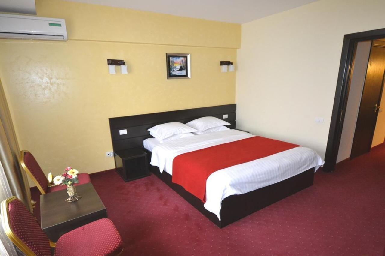 Hotel Ancor Pipera Exterior photo