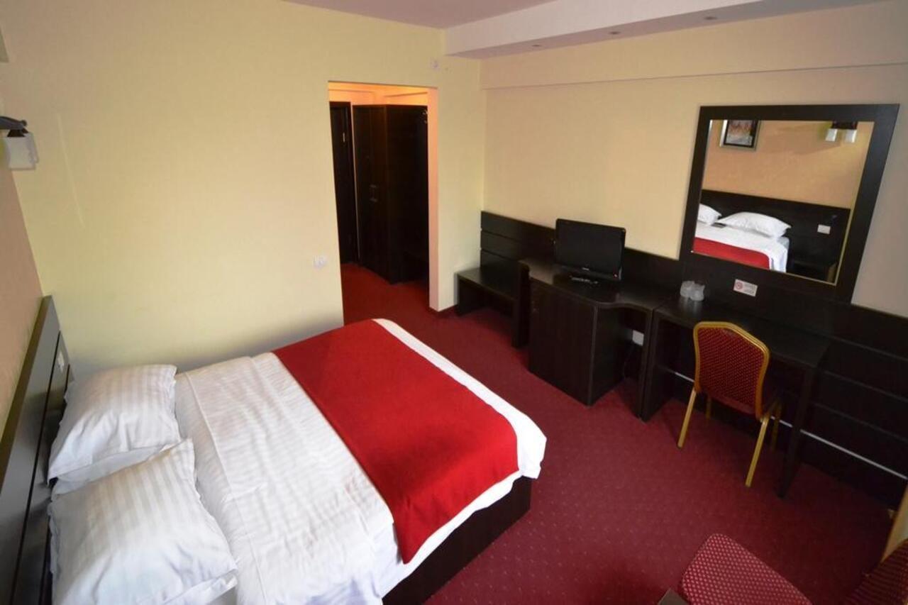 Hotel Ancor Pipera Exterior photo